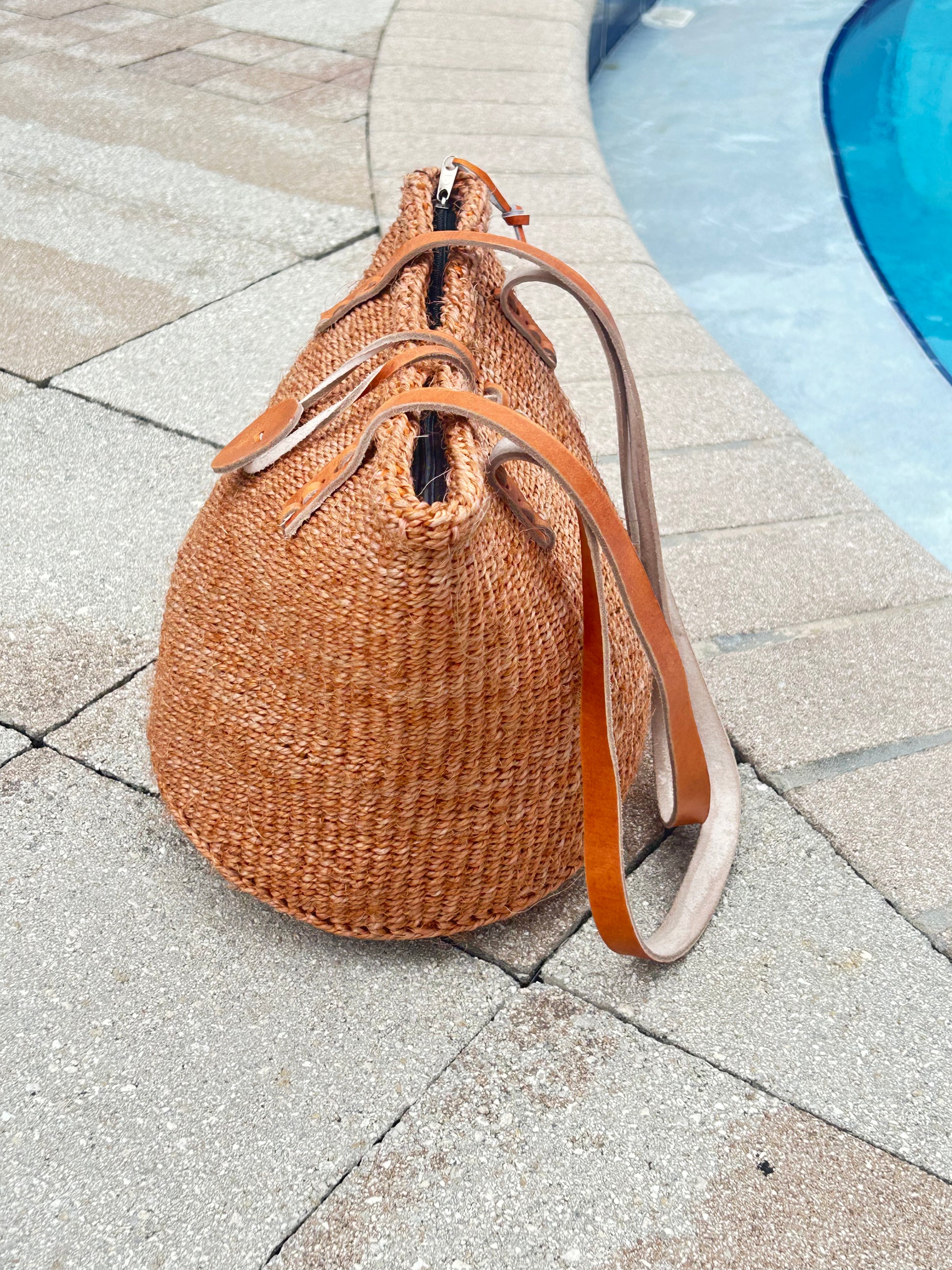 Hand Made sisal Bag with zipper-Size 10" image 4